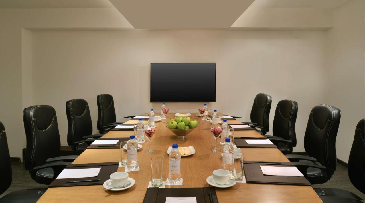 Country Inn&Suites By Radisson, Bengaluru Hebbal Road Bagian luar foto